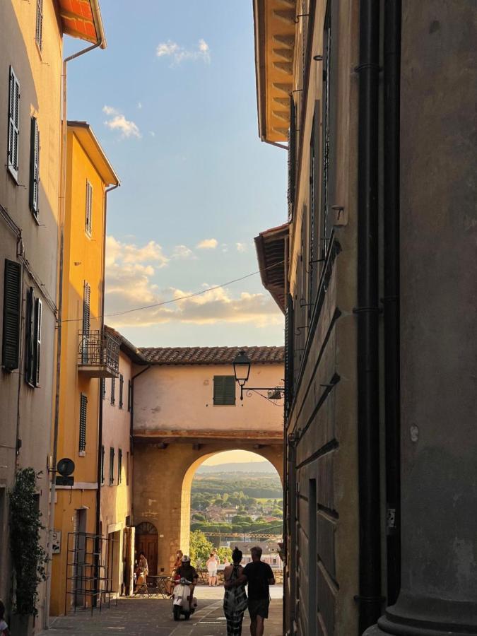 Апарт отель Palazzo Barbini Dimora Storica Кастильоне-дель-Лаго Экстерьер фото