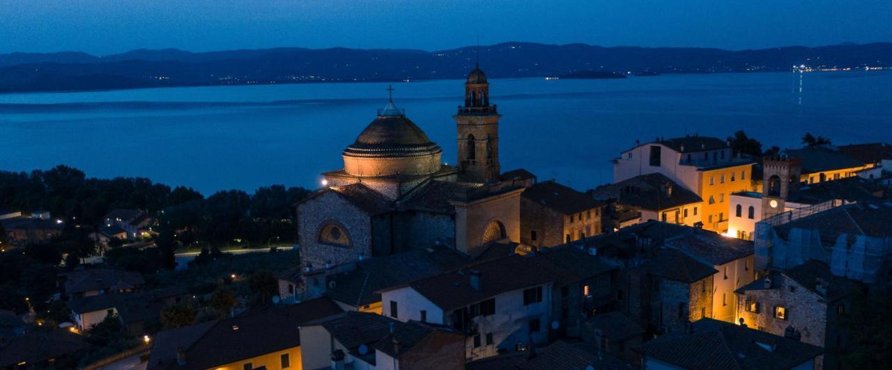 Апарт отель Palazzo Barbini Dimora Storica Кастильоне-дель-Лаго Экстерьер фото